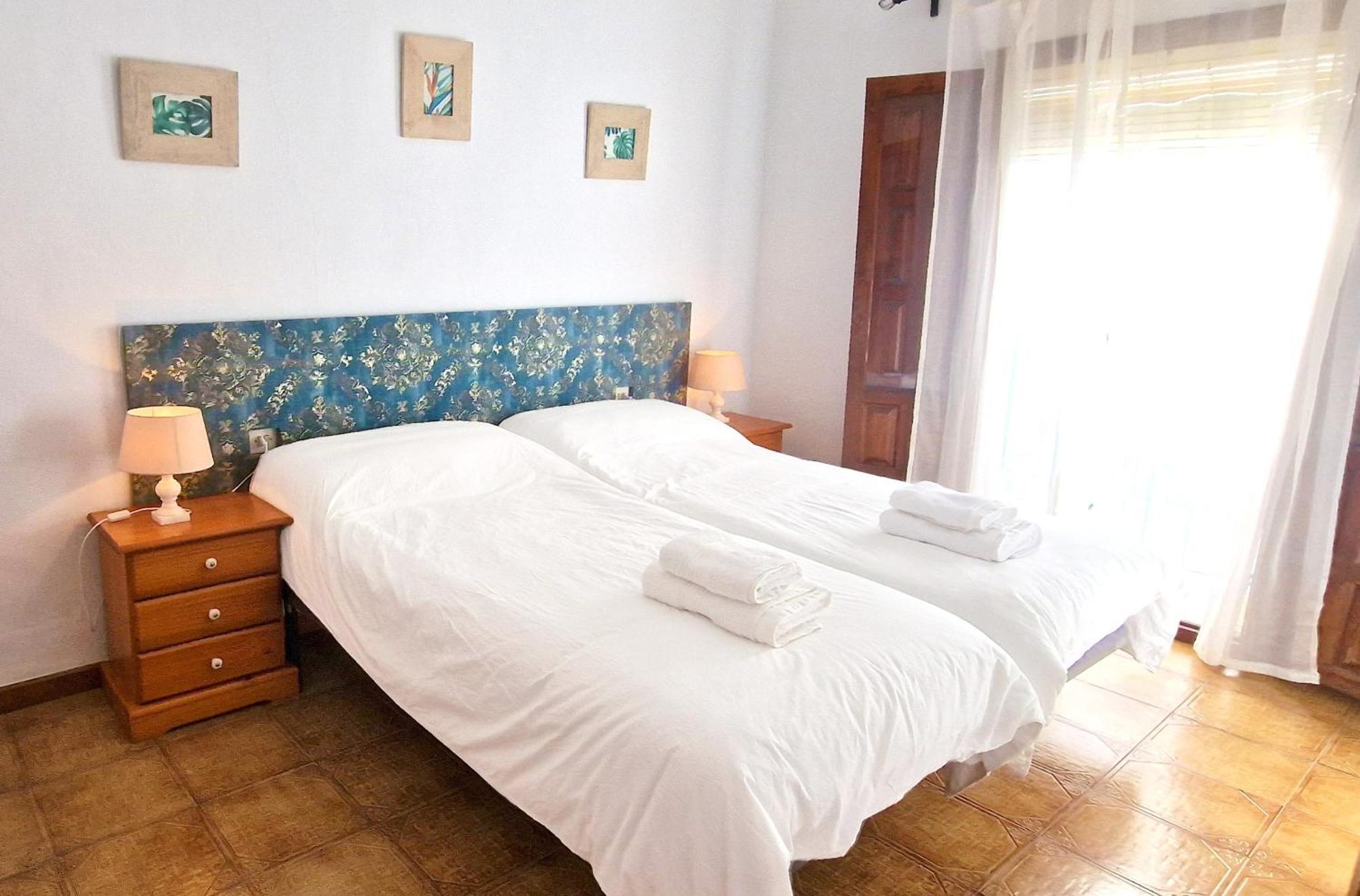 La Casa De Abuela Habitaciones Con Bano Compartido En El Casco Historico De Frigiliana "Solo Adultos" Номер фото